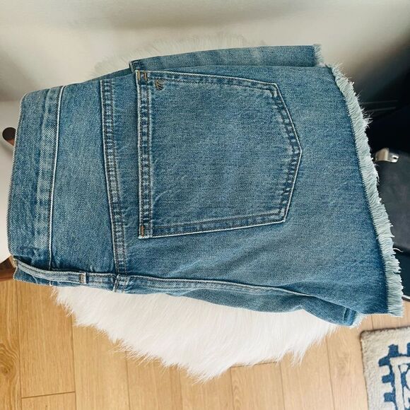 Madewell Relaxed Denim Jean Split Hem Edition Shorts, Size 8‎ (29 Waist) NWT - Picture 10 of 14